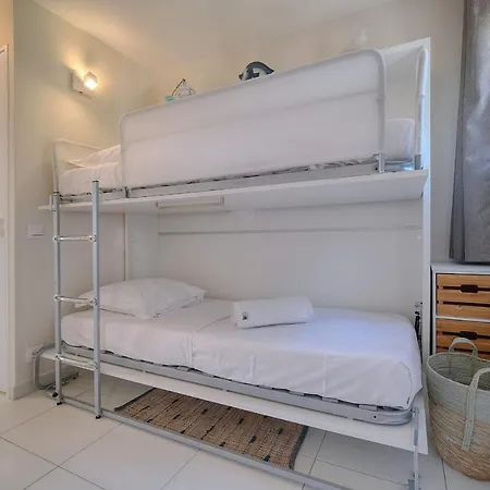 Immogroom - Renovated - Sea View - Pool - Patio - Wifi - Ac - Parking Apartment *